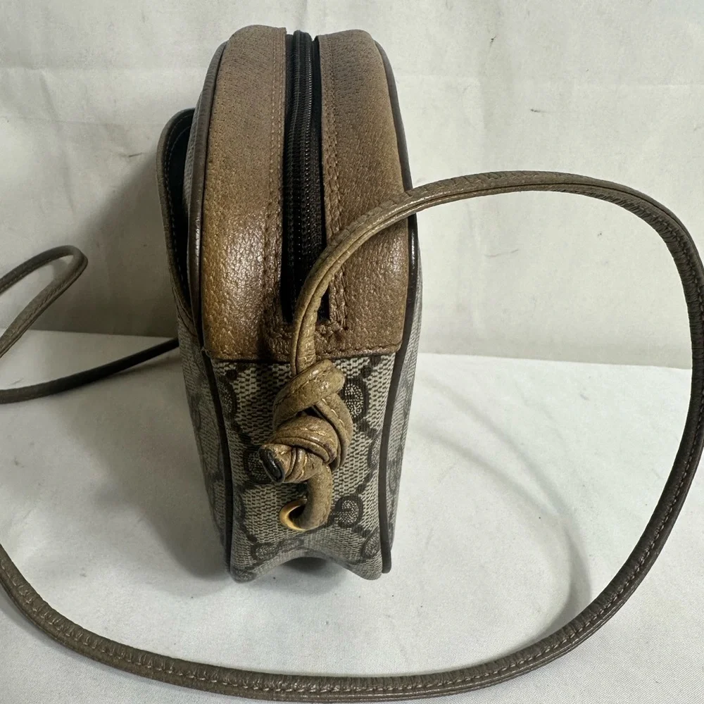Gucci Shoulder Bag - Picture 2 of 10